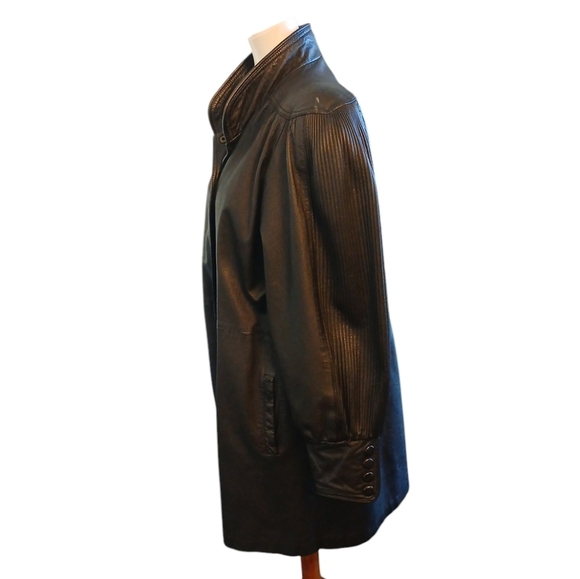 Vintage Women’s Black Leather Coat by KC Direct 3/4 Length Jacket Size Large - Picture 3 of 12
